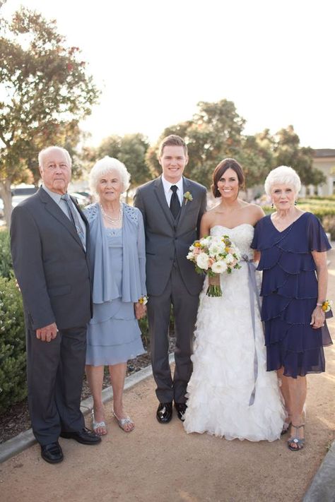 Bride And Groom With Grandparents, Grandparents Wedding Outfit, Grandparents At Wedding, Bride Wedding Photos, Wedding Photo List, Grandparent Photo, Wedding Shot List, Photography Board, Pinterest Wedding