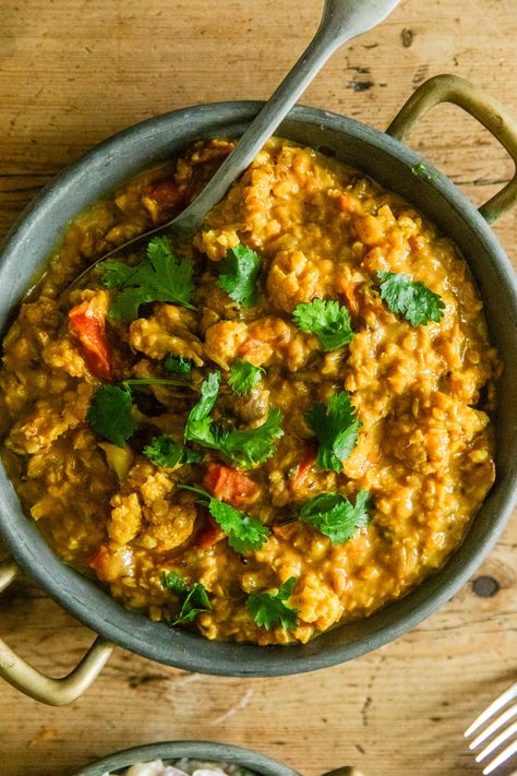 Coconut Cauliflower and Tomato Dahl - Madeleine Olivia Madeleine Olivia, Coconut Cauliflower, Dahl Recipe, Sugar Free Lifestyle, Potato Curry, Snack Dip, Mushroom And Onions, Plant Protein, Chopped Tomatoes