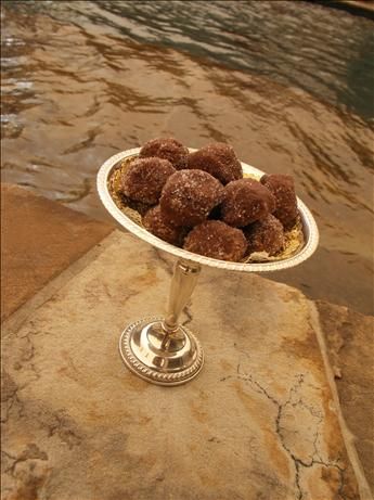 Yummy sweets Kahlua Balls, No Bake Recipes, Easy Dessert Recipes Christmas, No Bake Recipe, Christmas Desserts Easy, Wafer Cookies, Baileys Irish Cream, Christmas Food Desserts, Vanilla Wafers