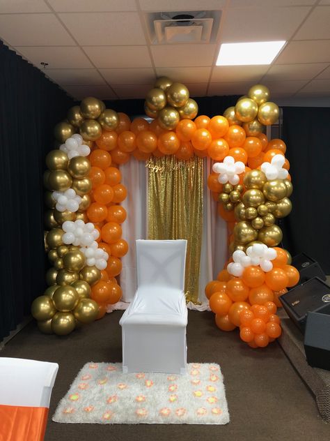 MarieLouisaire's Birthday Celebration Orange Party Theme, Yellow Party Decorations, Decoration Communion, Orange Birthday Parties, Gold Theme Party, Birthday Decorations At Home, 18th Birthday Decorations, White Birthday Cakes, Black And Gold Balloons