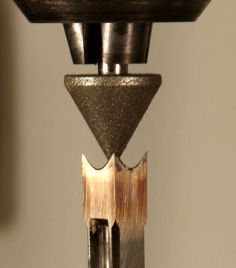 I’ve always been geeky about sharpening things, not in the sense of polishing… Woodworking Drill Press, Mortising Machine, Mortise Chisel, Machining Metal Projects, Woodworking Garage, Woodworking Tools Workshop, Metal Working Projects, Sharpening Tools, Woodworking Joints