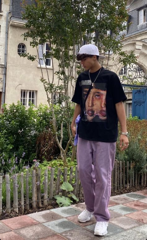 Purple Pants Outfit, Outfit Sneakers, Vintage Menswear, Jordan Outfit, Trendy Boy Outfits, Streetwear Inspo, Street Style Outfits Men, Mens Outfit Inspiration, Mens Fashion Streetwear