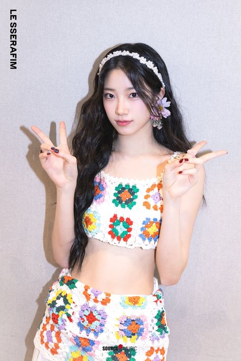 LE SSERAFIM pics on X: "#KAZUHA LE SSERAFIM ‘EASY' Photo Sketch #2 (1) https://t.co/HO7Y4mhRcc" / X Kazuha Le Sserafim, Angel Dress, Korean K Pop, Smart Outfit, Photo Sketch, Pre Debut, Kpop Outfits, Kpop Girl Groups, Meme Pictures