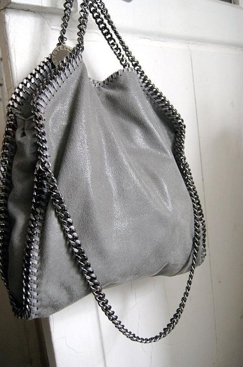 Stella Mcartney, Grey Handbag, Falabella Bag, Prada Purses, Mode Shoes, Sac Diy, Stella Mc, Stella Mccartney Falabella, Bag Obsession