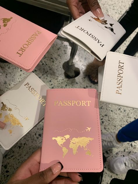 #holiday #passport #girlstrip #spain #alicante #blackgirlmagic Passport Group Picture, Pink Passport Cover, Traveling Aesthetic Pictures, Passport Aesthetic Black Woman, Passport Picture Black Women, Passports Aesthetics, Pink Passport Aesthetic, Travel Passport Aesthetic, Passport Picture Aesthetic