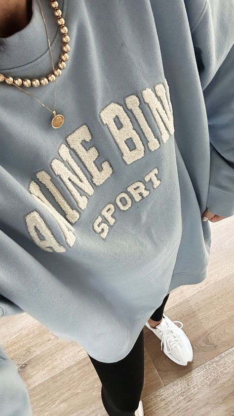 Anine Bing sweatshirt runs naturally oversized. I’ve been loving these subtle pops of colors! For more fashion and home decor follow me @stylinbyaylin Anine Bing Sweatshirt Outfit, Bing Sweatshirt Outfit, Anine Bing Sweatshirt, Cozy Ootd, Sweatshirt Outfit, Anine Bing, Weekend Wear, Color Pop, Follow Me