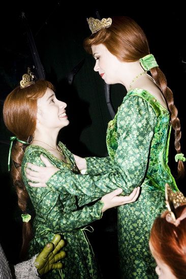 Broadway.com | Photo 32 of 34 | It's a Dream Come True for Two Guest Princesses at Shrek Fiona Shrek The Musical, Version Board, Fiona Shrek, Shrek The Musical, Words Of Support, Princess Fiona, Sutton Foster, Musical Theatre Broadway, Drama Club