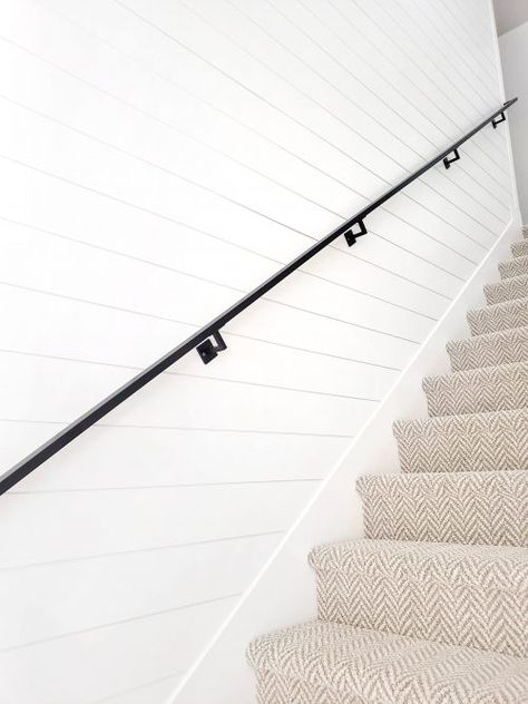 Modern Black Handrail - White Lane Decor Minimal Handrail, Black Handrail, Modern Handrail, Modern Stair Railing, Metal Handrails, Black Stairs, Step Railing, Handrail Design, Staircase Handrail