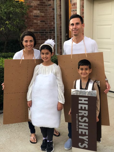 Diy Graham Cracker Costume, Smores Costume For 3, S’mores Costume, Family Smore Costume, Hershey Bar Costume, Diy Hershey Bar Costume, Marshmallow Costume Diy, S’more Halloween Costumes, S’mores Family Costume