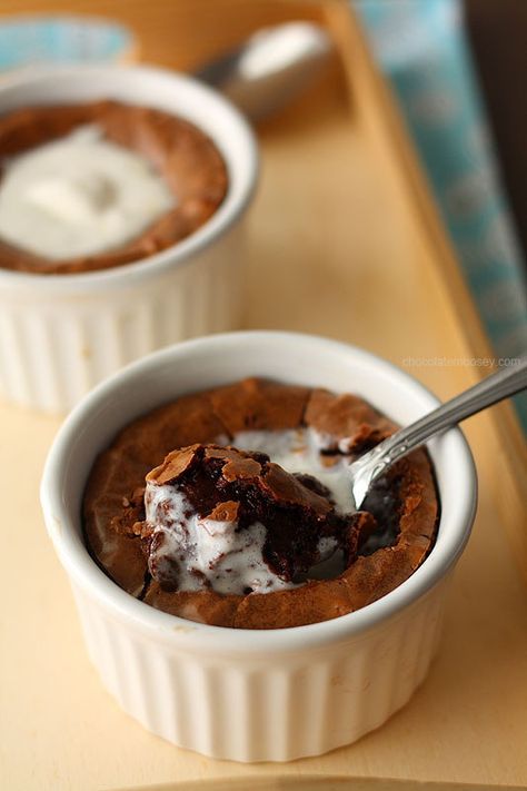 Brownies For Two, Ramekin Dessert, Ramekin Recipe, Romantic Desserts, Ramekin Dishes, Brownie Sundae, Small Batch Baking, Fudge Brownie, Dessert For Two