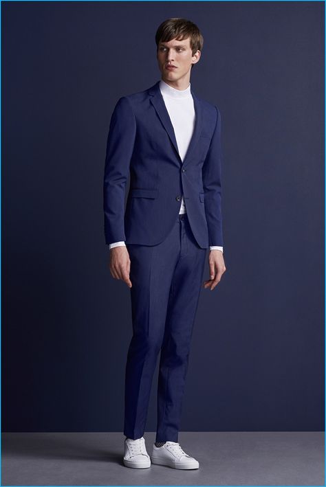 Blue Suit With White Turtleneck Men, Blue Suit With White Sneakers, Dark Blue Suit Men, Blue Coat Pant, Blue Suit Outfit, Italy Outfits Men, Blue Jeans Outfit Men, Blue Pants Outfit, Dark Blue Coat