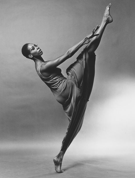 Alvin Ailey American Dance Theater at 60 – in pictures American Dance, Black Dancers, Dance Pose, Contemporary Ballet, Dancer Photography, Dance Photography Poses, Alvin Ailey, Black Ballerina, Dance Movement