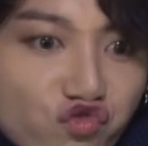 Jungkook Open Mouth, Jungkook Angry Pout, Jungkook Kissy Face, Jungkook Camera, Squeeze Cheeks, Pout Face, Cheek Kiss, Kissing Lips, Kissy Face