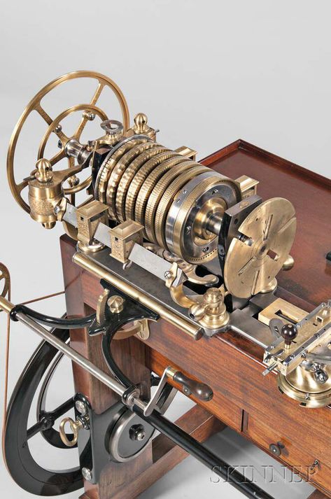 Woodworking Clock Projects, Engine Lathe, Steam Engine Model, Machinist Tools, Machining Metal Projects, Lathe Machine, Milling Machines, Antique Tools, Clock Art