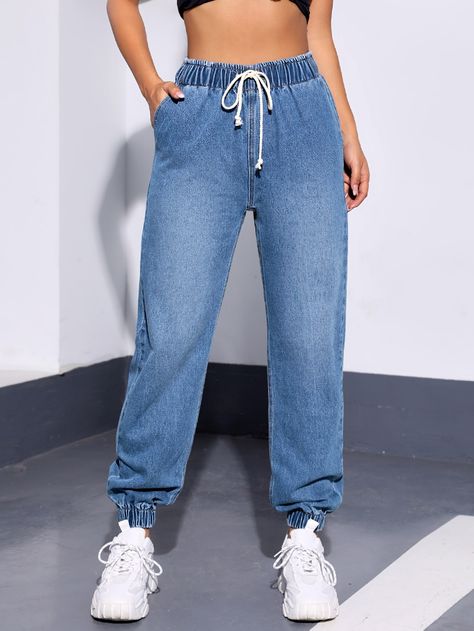 Joggers Jeans Outfit Women, Jogger Jeans Outfit, Jean Joggers, Joggers Jeans, Jeans Joggers, Jeans Outfit Women, All Jeans, Denim Joggers, Cargo Jeans