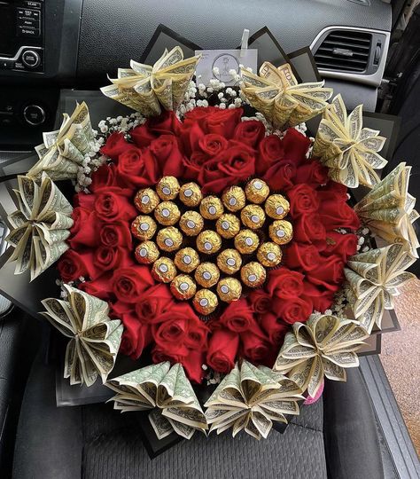 Bouquet Of Flowers With Money In It, Chocolate Arrangements Gift, Money And Chocolate Bouquet, Flower Bouquet Money, Money Ramo, Flower Bouquet With Money, Money Flower Bouquet, Roses Bouquet Gift, Ribbon Flowers Bouquet