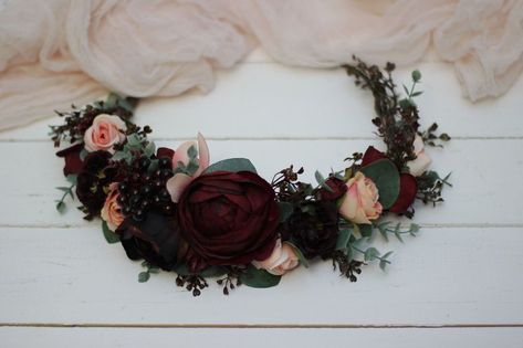 Gothic Weddings, Bridesmaid Hair Flowers, Marsala Flowers, Red Aesthetics, Floral Headpiece Wedding, Wedding Flowers Roses, Flowers Crown, Pink Flower Crown, Wedding Hair Head Piece