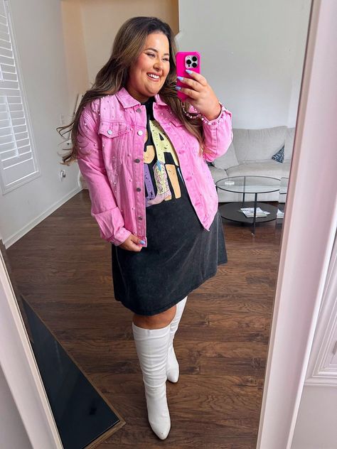 This look just dropped from Impressions Boutique and it’s PERFECT for Nashville! I’m wearing a 2X in both pieces! TTS fit for both 🥰 #nashvillestyle #nashvilleoutfit #plussizefashionforwomen #plussizestyle Plus Size Nashville Outfits Spring, Nashville Plus Size Outfits, Nashville Outfits Plus Size, Plus Size Nashville Outfits, Nashville Brunch, Nashville Style, Nashville Outfits, Plus Size Fashion For Women, Brunch Outfit