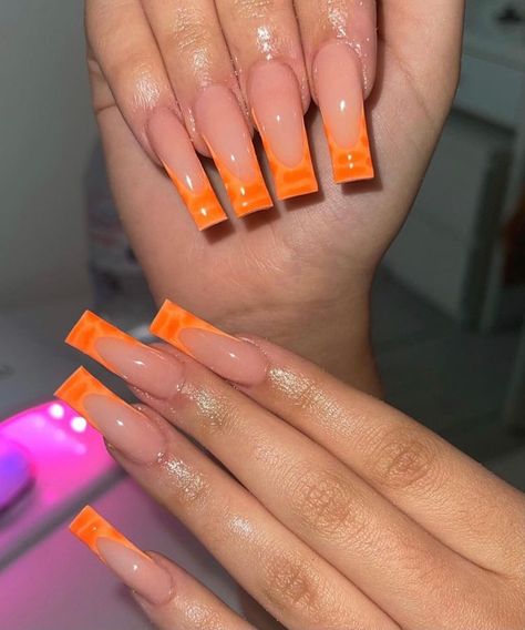 Orange Ombre Nails, Orange Acrylic Nails, Orange Nail, Acrylic Toe Nails, Drip Nails, Her Nails, Simple Acrylic Nails, Glow Nails, Short Square Acrylic Nails