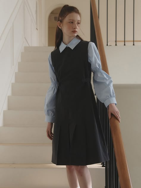 School Uniform Fashion, K Fashion, Layered Fashion, Tomboy Style Outfits, School Dresses, Aesthetic Look, Pinafore Dress, Tomboy Fashion, Button Dress