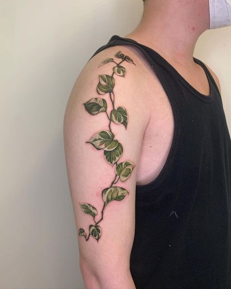 Pothos Vine Tattoo, Pothos Tattoo, Arm Wrap Tattoo, Pothos Vine, Earthy Tattoos, Green Tattoos, Vine Tattoo, Wrap Tattoo, Back Piece Tattoo