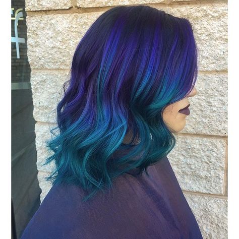 https://instagram.com/p/8tUEp7G8AV/ Blue And Green Hair, Blue And Purple Hair, Raspberry Hair, Blue Purple Hair, Dark Purple Hair, 2023 Hair, Colourful Hair, Teal Hair, Level 7