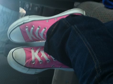 love pink hightop converse <3 Pink Hightop Converse, Converse High Tops, Chuck Taylor Sneakers, Chucks Converse, Chuck Taylors, Converse Sneaker, High Tops, Converse, Sneakers