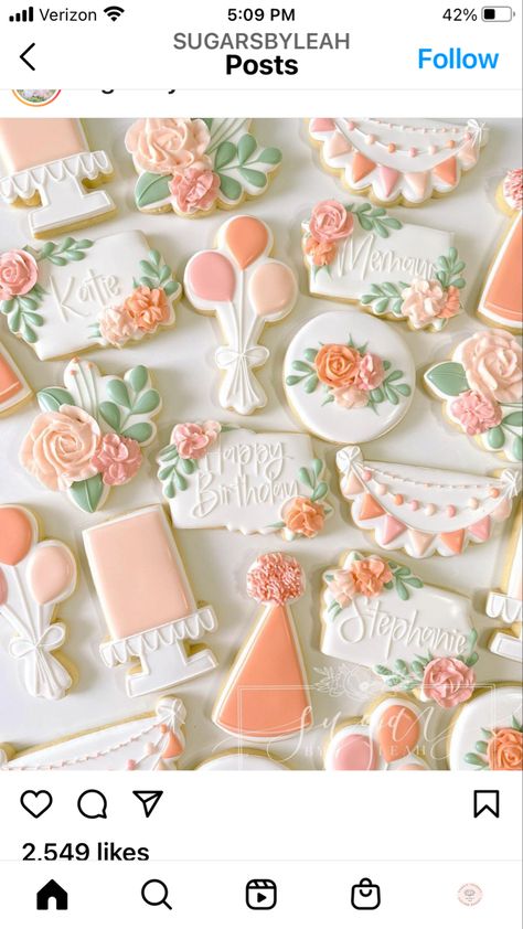 Happy Birthday Cookies Decorated Women, Woman Birthday Cookies, Girly Cookies Decorated, Elegant Birthday Cookies, Birthday Cookies For Women, Birthday Sugar Cookies Woman, Birthday Cookies Decorated Woman, Birthday Cake Cookies Decorated, Floral Birthday Cookies