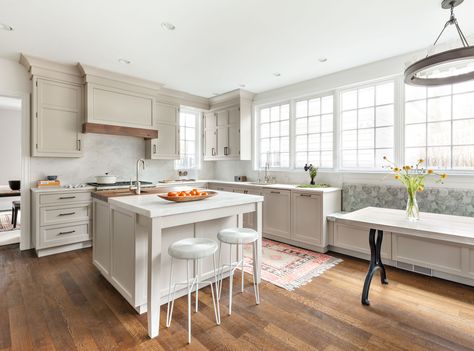 At the top of a scenic street on the edge of Dobbs Ferry and Hastings-On-Hudson, sits this Center Hall Colonial. Our modern kitchen renovation preserved the classical lines of the colonial aesthetic, connecting elements from the interior to the exterior. As the new steel support beam was introduced, we upgraded this cherished room with a timeless design, enhanced light, and access to the exterior garden oasis. Kitchen With Beige Cabinets, Colonial Aesthetic, Classical Kitchen, Modern Kitchen Renovation, Center Hall Colonial, Beige Cabinets, Bedroom Addition, Kitchen New York, Cozy Restaurant