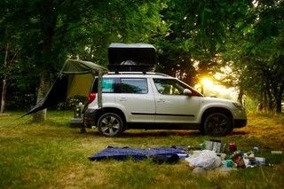 Skoda yeti 4x4 diy camper ( full instructions ) Kangoo Camper, Suv Camper, Mosquito Screen, Minivan Camping, Motorcycle Camping Gear, Fuel Efficient Cars, Suv Camping, Adventure Car, Micro Camper