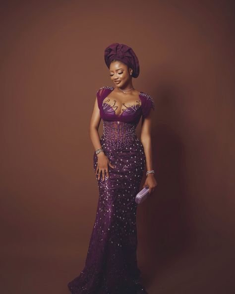 Lace Nigerian Dress Styles, Aso Ebi Lace Style 2024, Nigerian Bridesmaid Dresses, Aso Ebi Dresses, Nigerian Dress Styles, Aso Ebi Lace Styles, Nigerian Dress, African Bridal Dress, Nigerian Lace Styles Dress