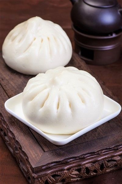 Chinese Pork Buns, Siopao Recipe, Steam Buns Recipe, Chinese Steamed Buns, Chinese Bun, Chinese Bbq Pork, Weekend Lunch, Soup Dumplings, Chinese Pork