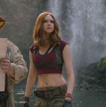 Ruby Roundhouse Costume, Jumanji Ruby Roundhouse, Jumanji Karen Gillan, Ruby Roundhouse, Shannon Taylor, Pretty Redhead, Pretty Ppl, Karen Gillan, Loren Gray