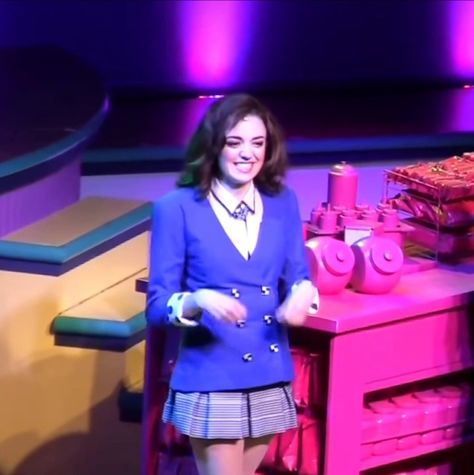 Heathers The Musical Barrett, Heathers Icons Musical, Veronica Sawyer Musical Barrett, Veronica Sawyer Barrett, Heathers The Musical Veronica, Veronica Heathers Musical, Veronica Pfp Heathers, Barret Wilbert Heathers, Heathers Pfp Musical