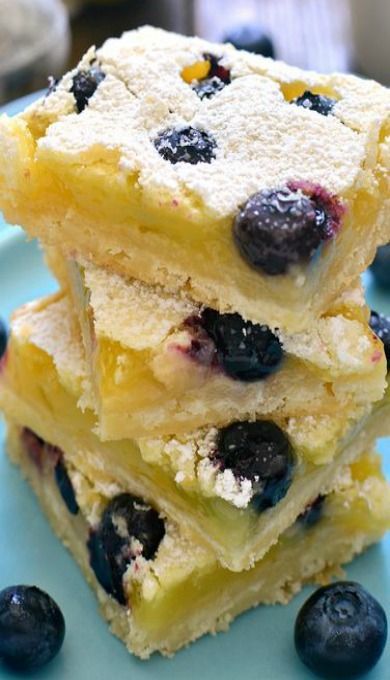 Blueberry Lemon Bars                                                                                                                                                                                 More Blueberry Lemon Bars, Lemon Blueberry Bars, Lemon Tree Dwelling, Meringue Topping, Blueberry Bars, Chocolate Dishes, Blueberry Compote, Blueberry Breakfast, Blueberry Desserts