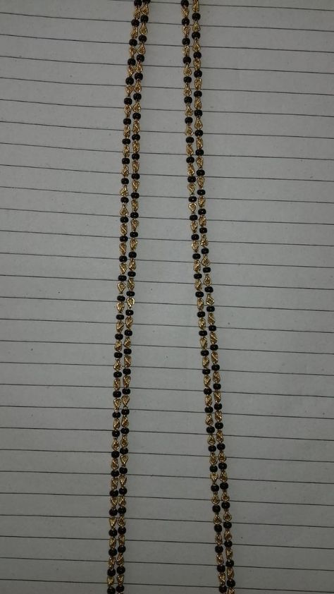 Karimani Sara Designs, Karimani Mangalsutra, Karimani Chain Designs, Long Black Beads Mangalsutra Designs, Long Mangalsutra, Black Beats, Cutwork Blouse, Gold Pearl Jewelry, Black Beads Mangalsutra