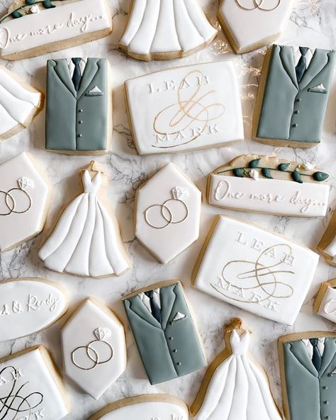 Rehearsal Dinner Cookies, Rehearsal Dinner Themes, Wedding Cookies Decorated, Bridal Cookies, Rehearsal Dinner Decorations, Princess Cookies, Sugar Cookie Ideas, Bridal Shower Cookies, Cookie Decorating Ideas