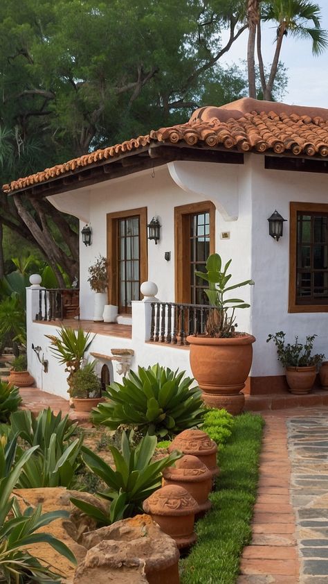 15 Stylish Hacienda House Ideas for a Mexican-Inspired Home Makeover - Inspire Inlet Mexican Ranch House Exterior, Mexican Small Houses, Small Vintage House Exterior, Mexican Garden Hacienda Style, Small Hacienda Style Homes, Small Mexican House, Hacienda Style House, Modern Mexican Living Room, Mexican House Exterior