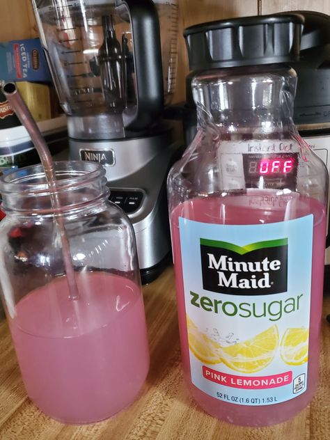 Minute Maid Pink Lemonade, Keto Water, Best Lemonade, Festival Of Fantasy Parade, Minute Maid, Raspberry Lemonade, Foods Recipes, Free Products, Pink Lemonade