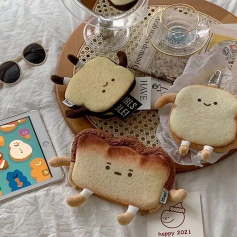 Japanese Pencil Case, Cute Toast, Pencil Case Pattern, Science Equipment, Stationery Cute, Kawaii School, Toast Bread, Kawaii School Supplies, School Pencils