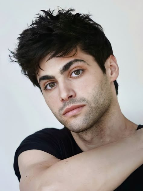 Matthew Daddario Photoshoot, Matthew Daddario Aesthetic, Azriel Aesthetic, Matthew Daddario Shadowhunters, Matt Daddario, Love Of Life, Margaret Qualley, Acotar Series, Matthew Daddario