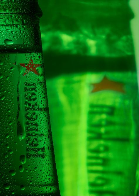 Heineken Advertising Campaign shot by Jonathan Knowles #beer #heineken #liquid #droplet #photography Heineken Photography, Heineken Bottle, Green Beer Bottles, Beer Wallpaper, Heineken Experience, Beer Poster, Green Beer, Soju Bottle, Colour Board