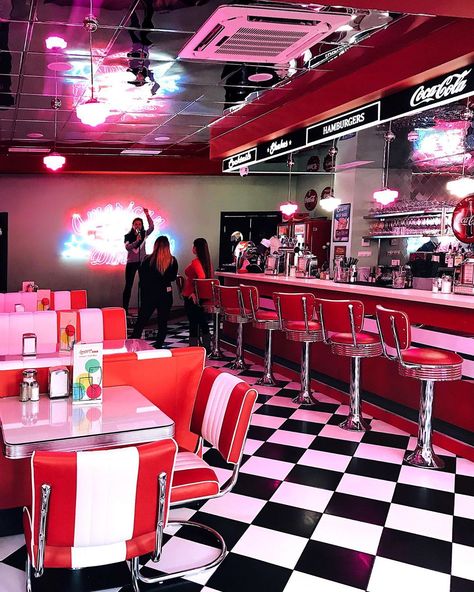 80s Diner, Places Reference, Pops Diner, Diner Bar, 80's Vibes, Retro Club, Max Holloway, 1950s Diner, 50's Diner