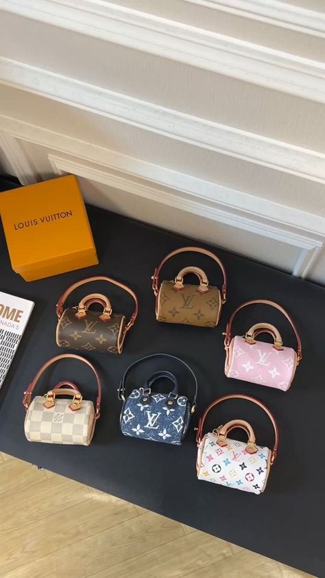 Luis Viton, Sac Louis Vuitton, Luxury Tote Bags, Prada Jewelry, My Style Bags, Luxury Bags Collection, Lv Purse, Women's Bags By Shape, Luxury Purses