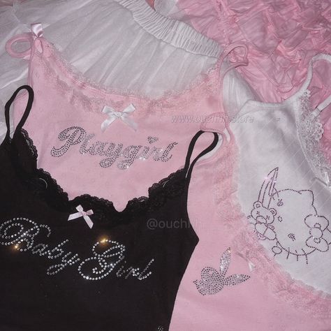 LAST SIZES LEFT Clearance !! 😍💕 Hello Kitty x LV Corset + Skirt Set for ONLY $29!! 🎀 Don’t miss out on this adorable and limited-time deal! 💖 Hello Kitty Outfit Aesthetic, Ouchhh Store, Kitty Aesthetic, Girly Tops, Kitty Girl, Aesthetic Goth, Hello Kitty Clothes, Corset Skirt, First Come First Serve