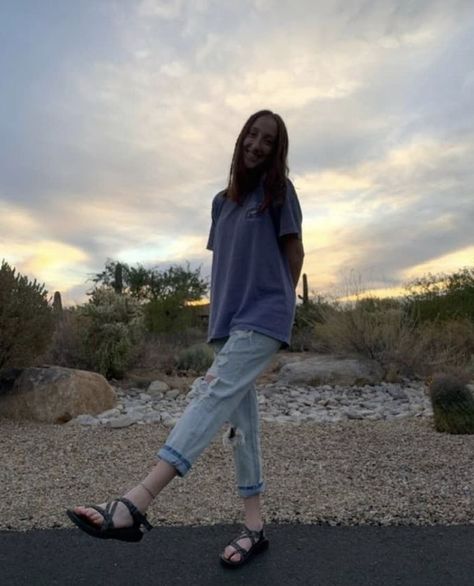 Chacos Outfit Summer, Chaco Outfit Summer, Chaco Outfit Summer Casual, Chaco Outfit, Chaco Outfits, Chacos Outfit, Style Roots, Wardrobe Makeover, Summer 22