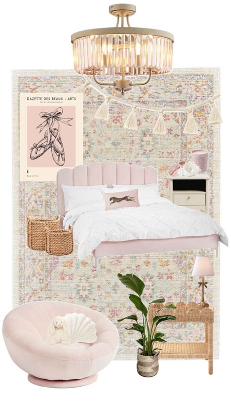 Light Pink Themed Bedroom, Europe Room Aesthetic, Pink Pastel Room Ideas, Nook In Bedroom Ideas, Bedroom Interior Boho, Bedset Ideas Aesthetic, Beachy Pink Bedroom, Couqutte Room Ideas, Love Shack Fancy Bedroom Aesthetic