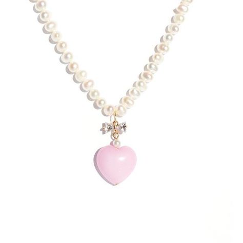 L I V — pearltiare: pink sugar freshwater pearl chokers... Girls Halo, Vivienne Westwood Jewellery, Diy Jewelry Rings, Pink Jade, Heart Pendants, Pink Sugar, Pink Themes, Pearl Choker Necklace, Pink Necklace