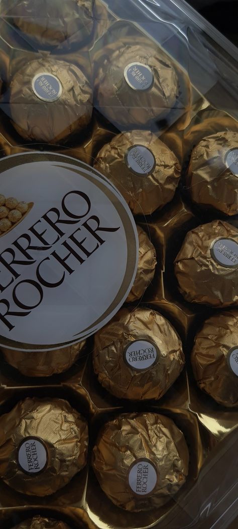 Ferrero Rocher Aesthetic, Filipino Street Food, Bday Gifts For Him, Cute Food Art, Ferrero Rocher, Creative Instagram Photo Ideas, Book Art Diy, Snap Food, Cool Instagram Pictures