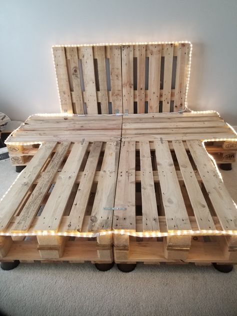 Pallet Bed Frame Diy, Wood Pallet Beds, Pallet Bed Frame, Aesthetic Grey, Diy Pallet Bed, Western Bedroom Decor, Western Rooms, Pallet Bed, Diy Bed Frame